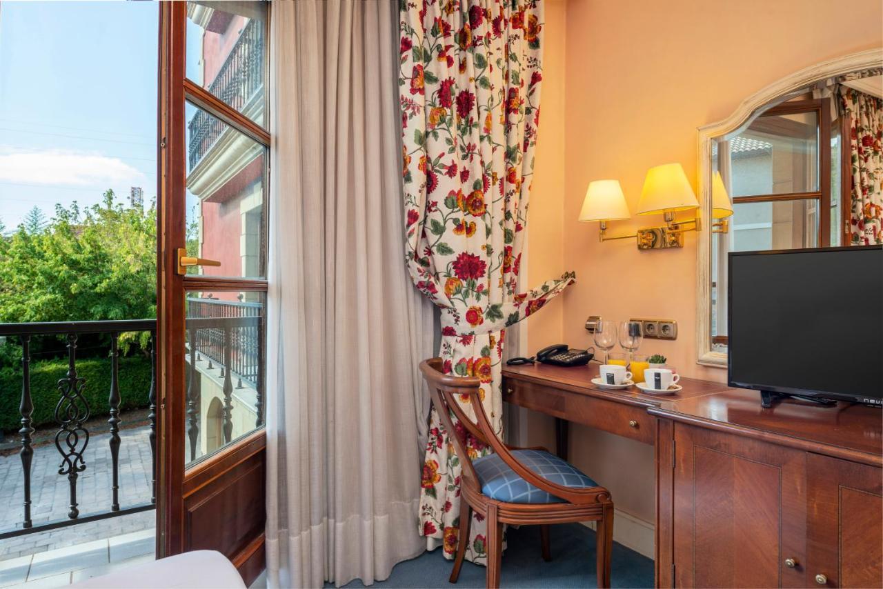 Hospedium Hotel Blu Sondika מראה חיצוני תמונה