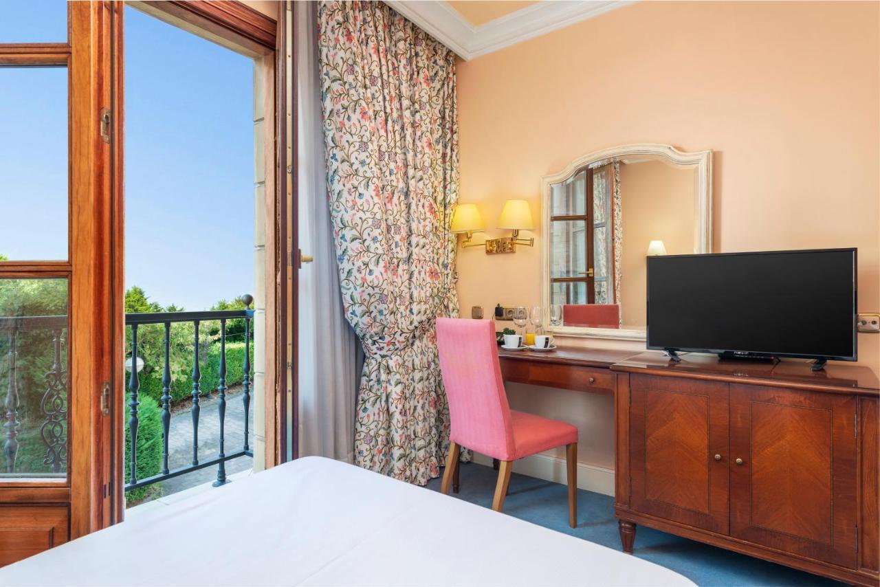 Hospedium Hotel Blu Sondika מראה חיצוני תמונה