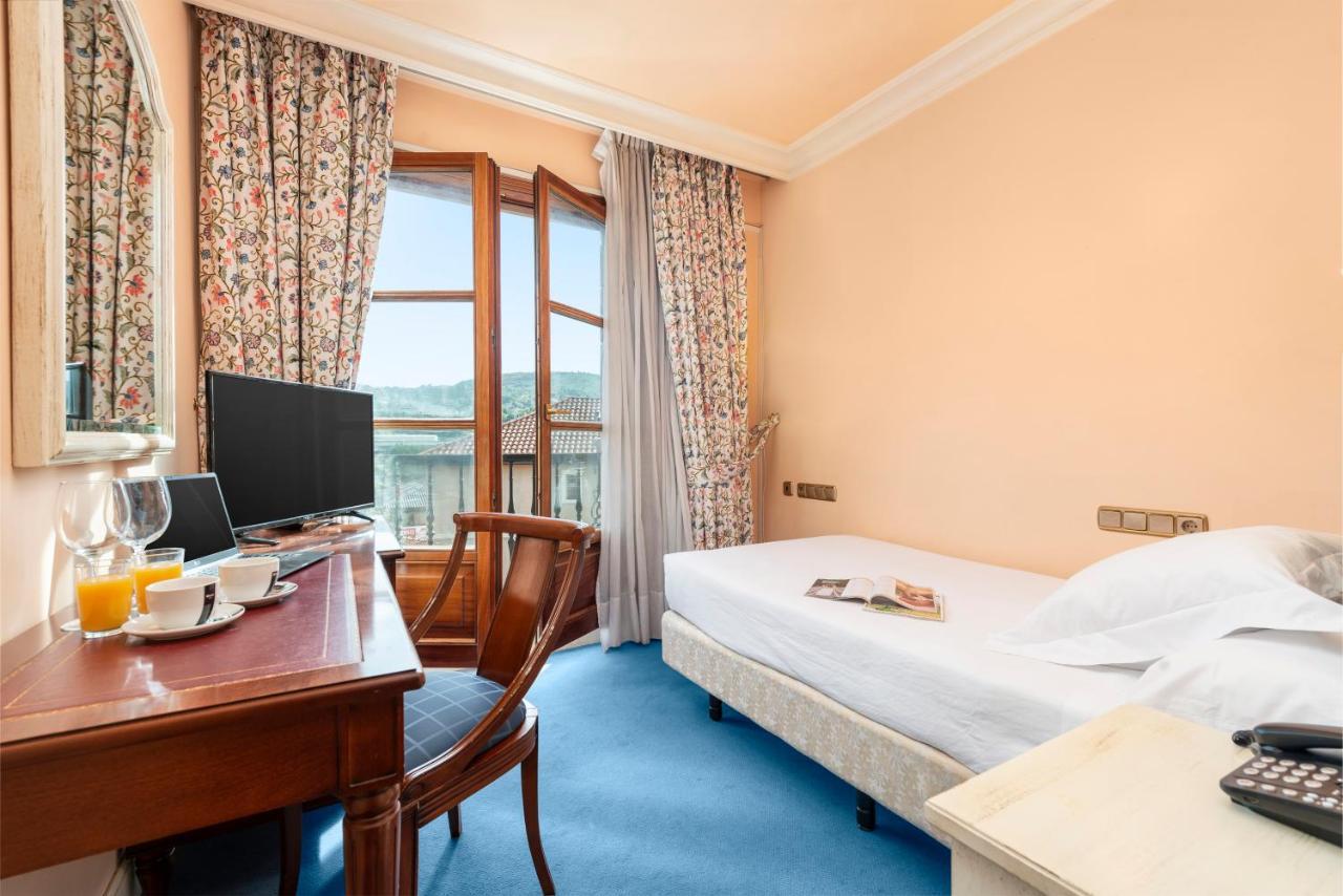 Hospedium Hotel Blu Sondika מראה חיצוני תמונה