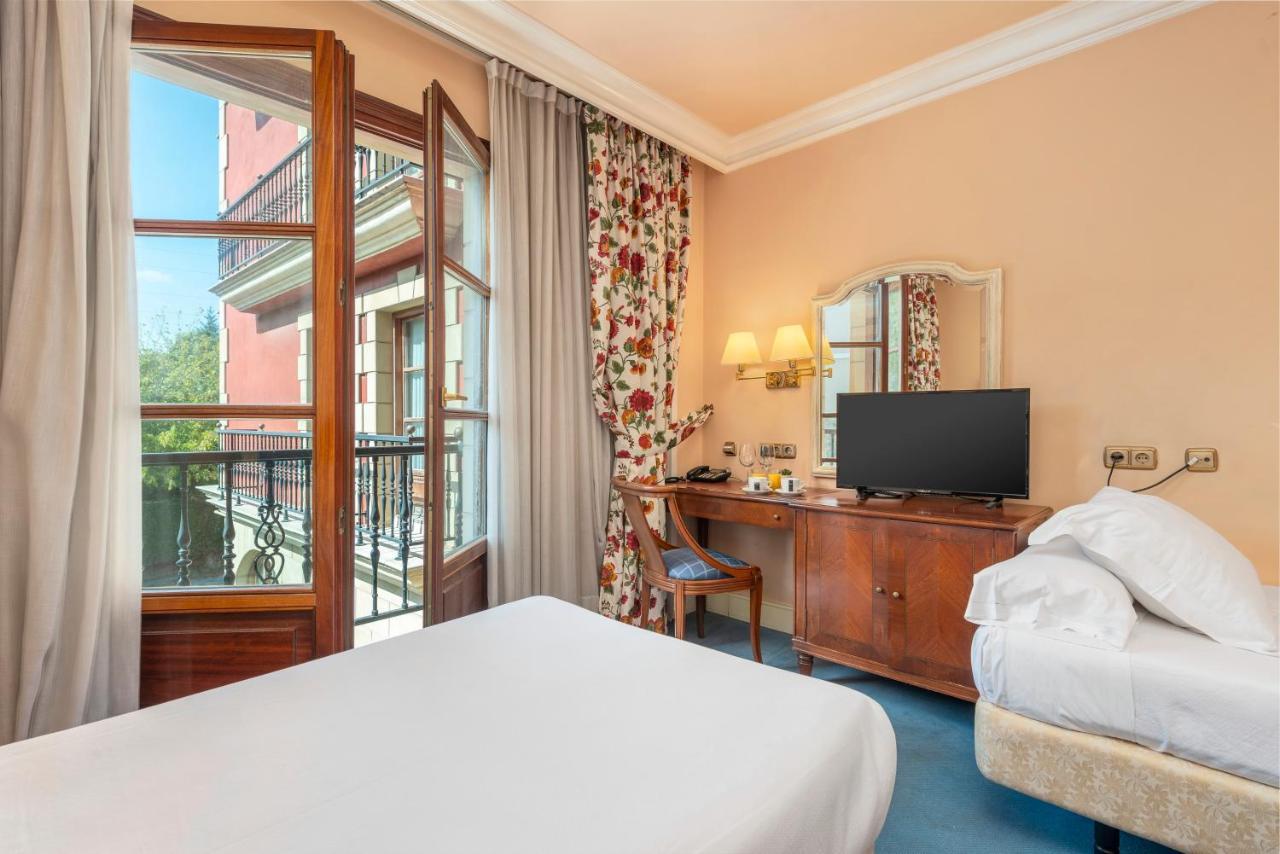 Hospedium Hotel Blu Sondika מראה חיצוני תמונה