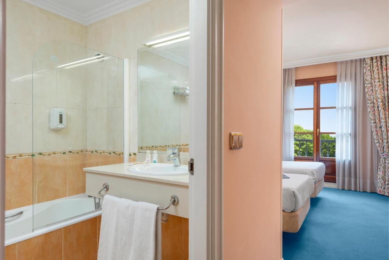 Hospedium Hotel Blu Sondika מראה חיצוני תמונה